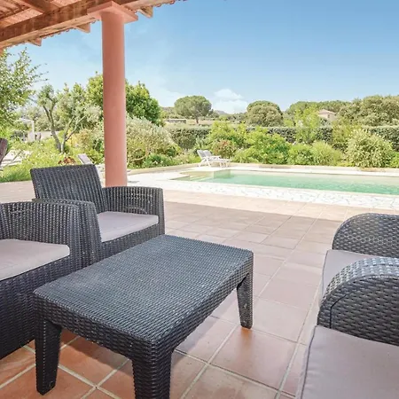 Feriehus Amazing In With 3 Bedrooms, Wifi And Outdoor Swimming Pool Montemaggiore